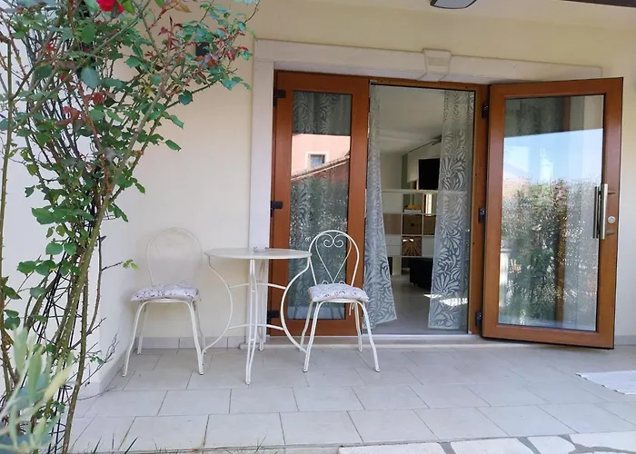 Villa Birikina With Pool