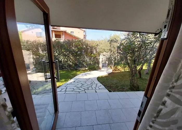 Villa Birikina With Pool